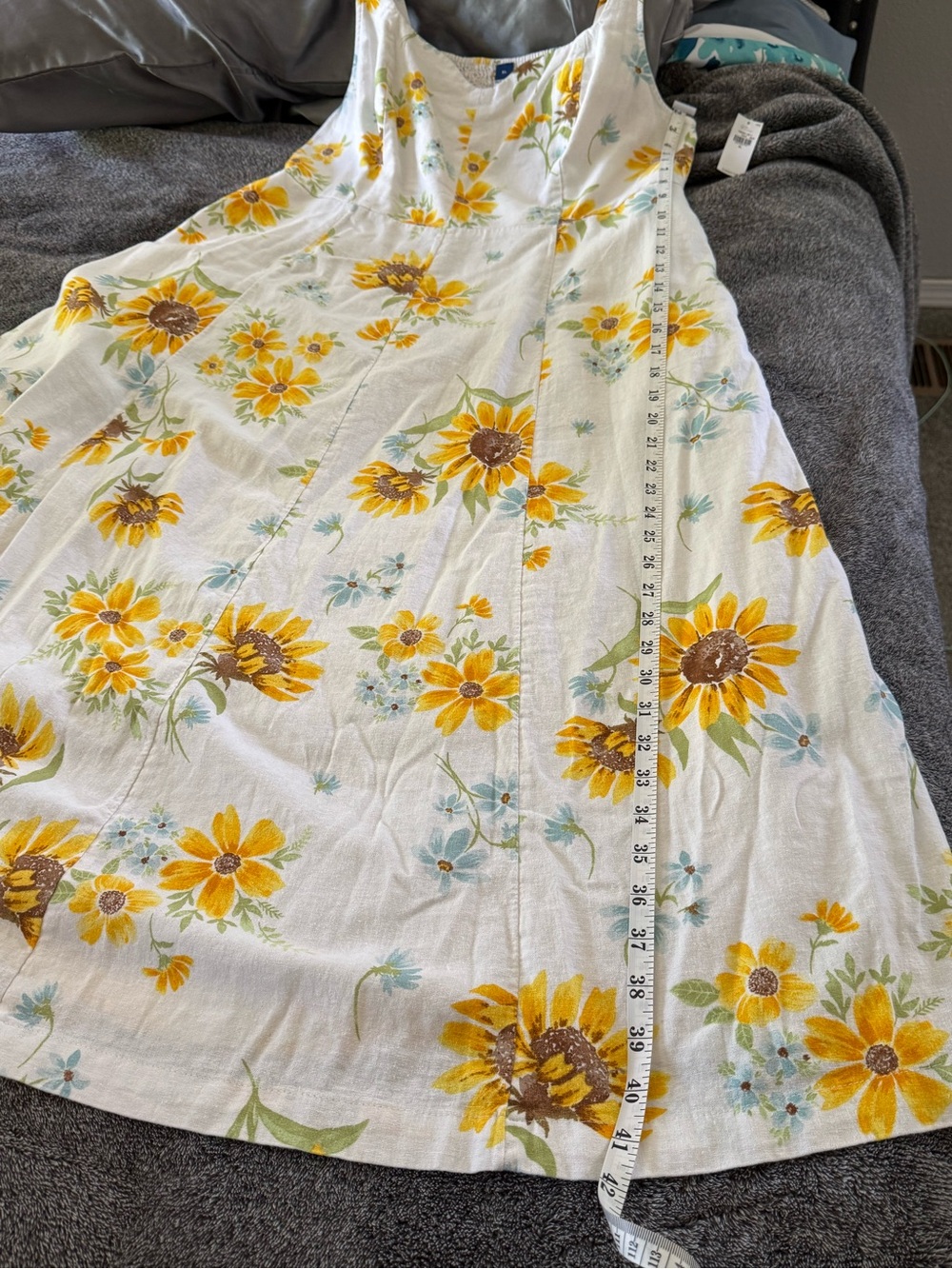Old Navy White Floral Midi Dress with Yellow Sunflowers - Picture 10 of 12